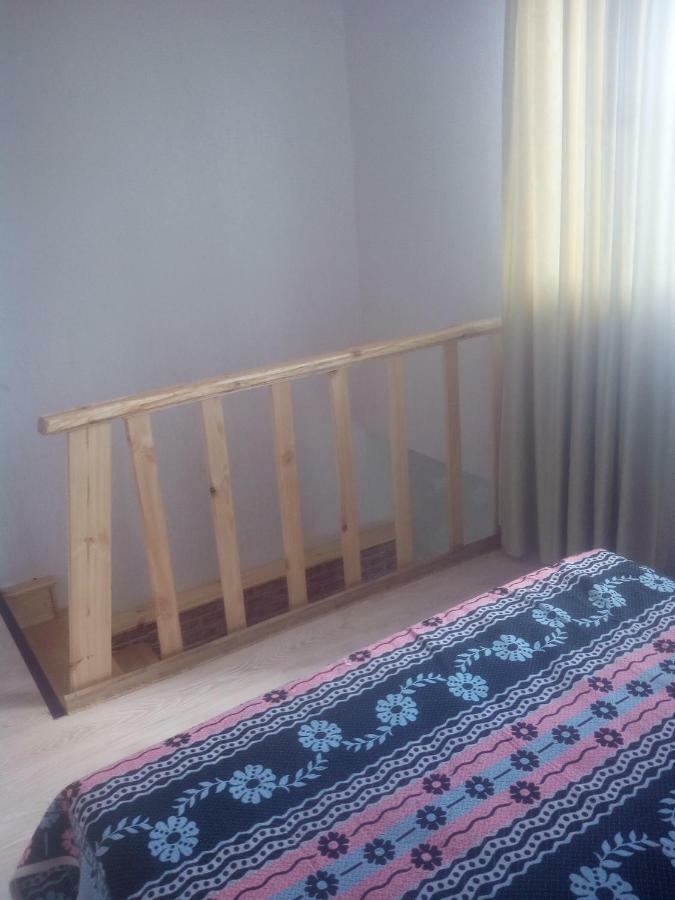 Malu Villa Kutaisi Exteriör bild
