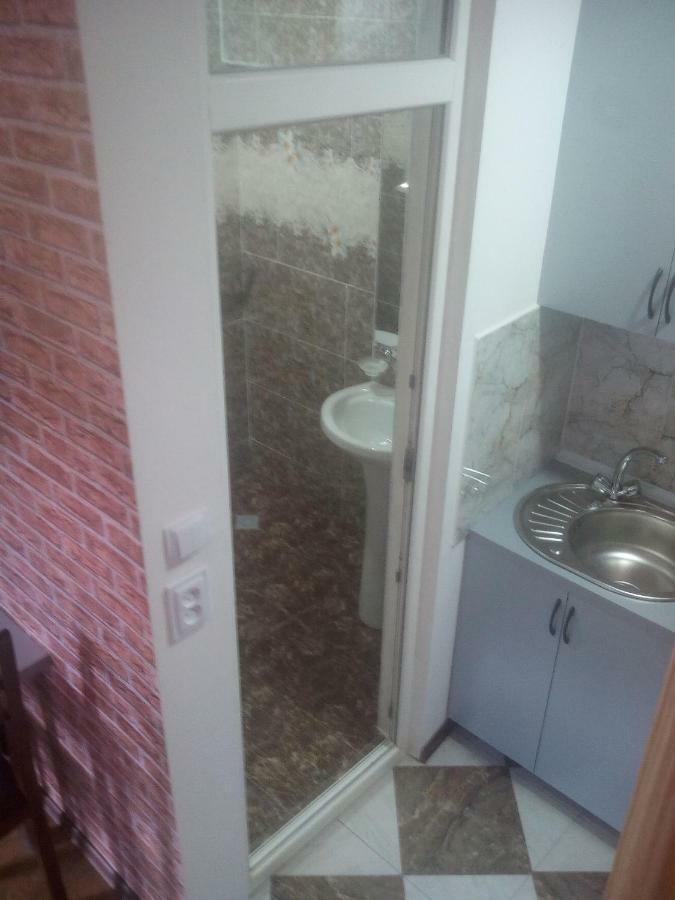 Malu Villa Kutaisi Exteriör bild